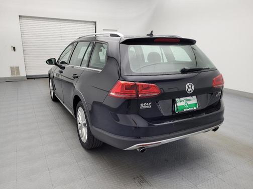 2017 Volkswagen Golf Alltrack TSI SE