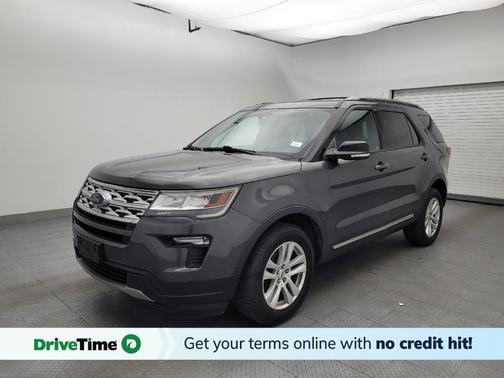 Magnetic Metallic 2018 Ford Explorer XLT