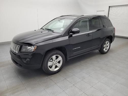 Black Clearcoat 2017 Jeep Compass Latitude