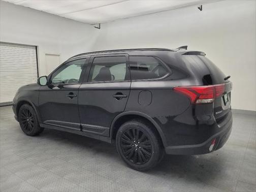 2020 Mitsubishi Outlander LE