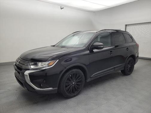 2020 Mitsubishi Outlander LE