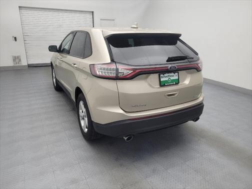 2018 Ford Edge SE