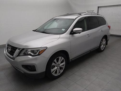 Brilliant Silver 2018 Nissan Pathfinder SL
