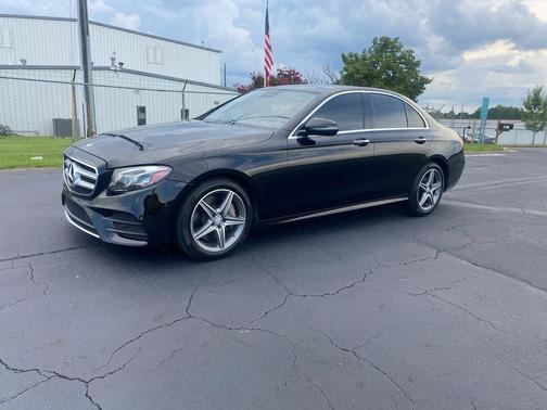 2017 Mercedes-Benz E-Class 4MATIC