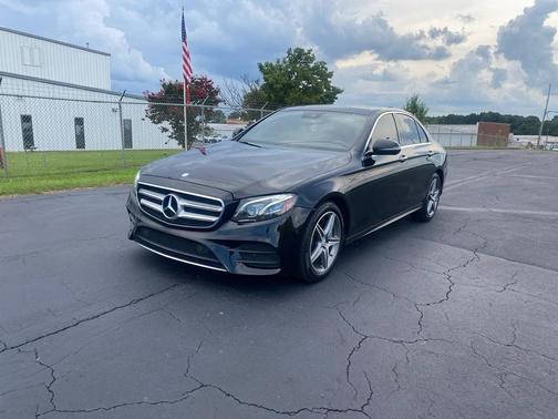 2017 Mercedes-Benz E-Class 4MATIC