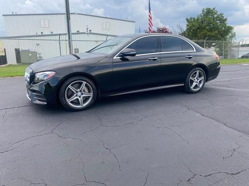 2017 Mercedes-Benz E-Class 4MATIC