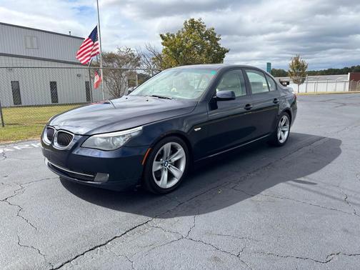 2009 BMW 528 528i