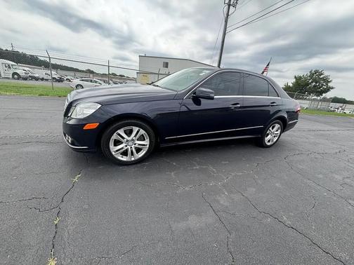 Dark Blue 2011 Mercedes-Benz E-Class E350 Sedan
