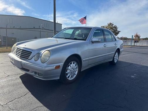 2001 Mercedes-Benz E-Class 4M