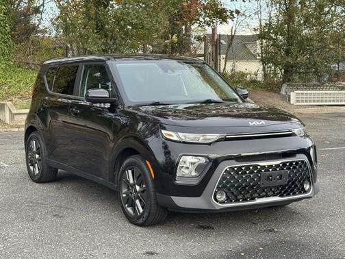 2022 Kia Soul EX