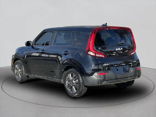 2022 Kia Soul EX
