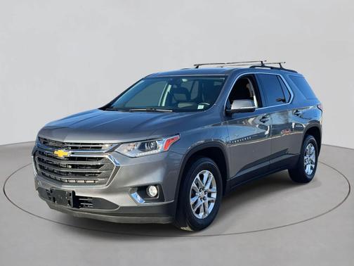 Satin Steel Metallic 2019 Chevrolet Traverse LT Cloth