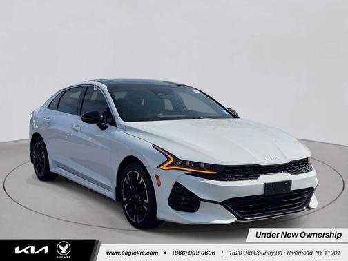 Glacial White Pearl 2023 Kia K5 GT-Line