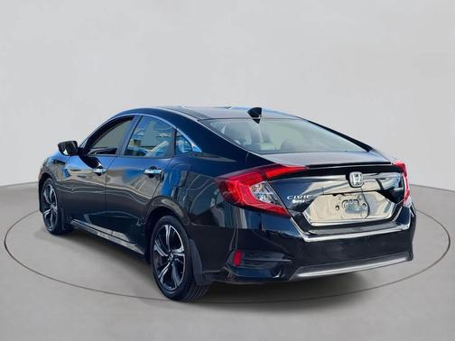 2018 Honda Civic Touring