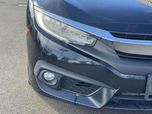 2018 Honda Civic Touring