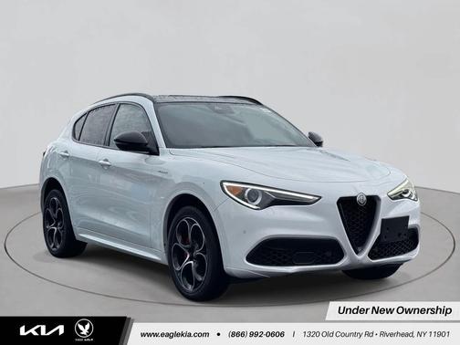 2023 Alfa Romeo Stelvio Veloce AWD