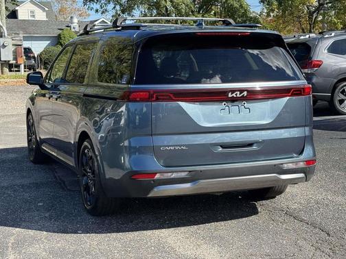 2023 Kia Carnival SX Prestige