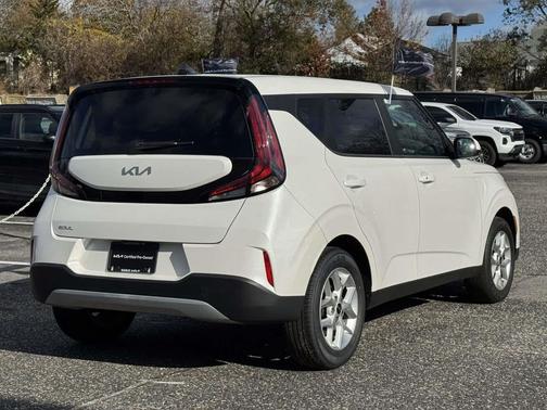 2023 Kia Soul S