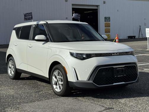 2023 Kia Soul S