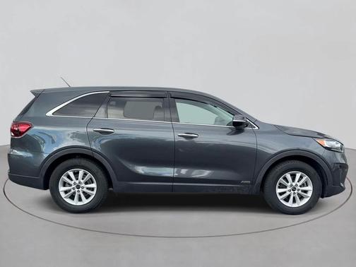 Gravity Grey 2020 Kia Sorento LX