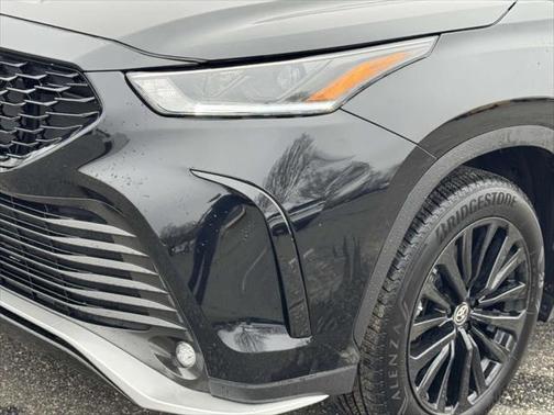 2024 Toyota Highlander XSE
