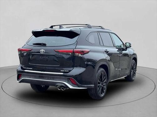 2024 Toyota Highlander XSE