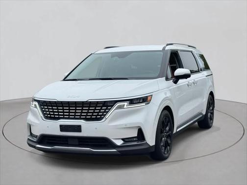 2022 Kia Carnival SX