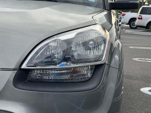 2012 Kia Soul +