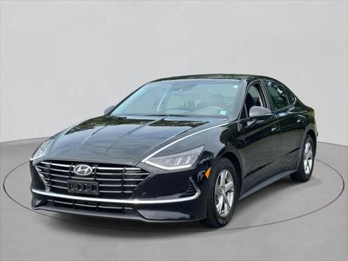 2022 Hyundai SONATA SE