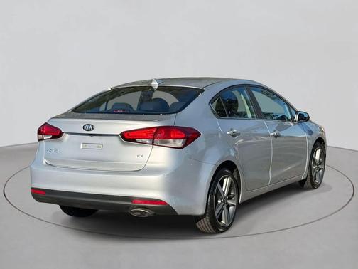 2017 Kia Forte EX