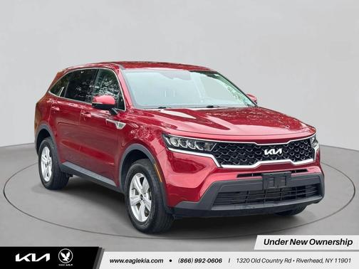 2022 Kia Sorento LX