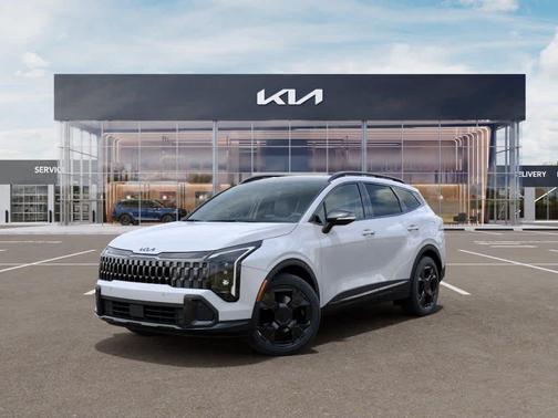 Glacial White Pearl 2026 Kia Sportage X-Line