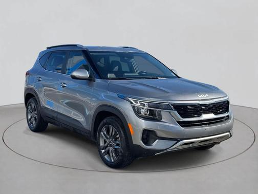 2022 Kia Seltos S