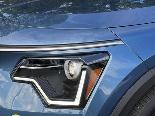 2024 Kia Niro Plug-In Hybrid EX