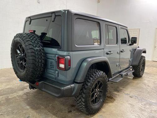 2024 Jeep Wrangler 4xe Willys