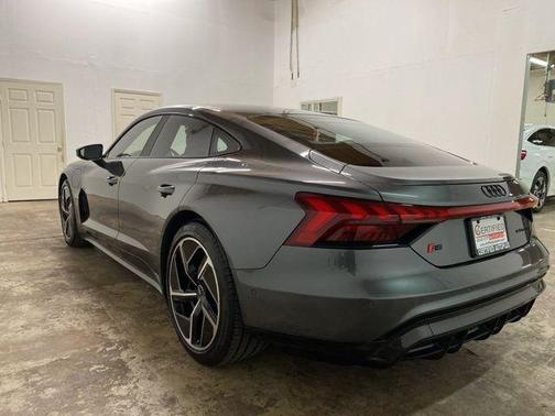 2023 Audi RS e-tron GT quattro