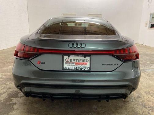 2023 Audi RS e-tron GT quattro