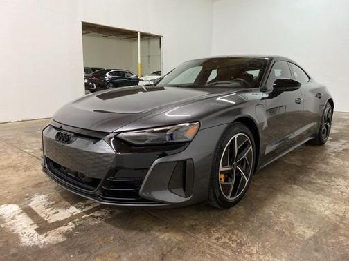 2023 Audi RS e-tron GT quattro