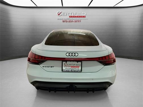 2024 Audi e-tron GT Prestige quattro