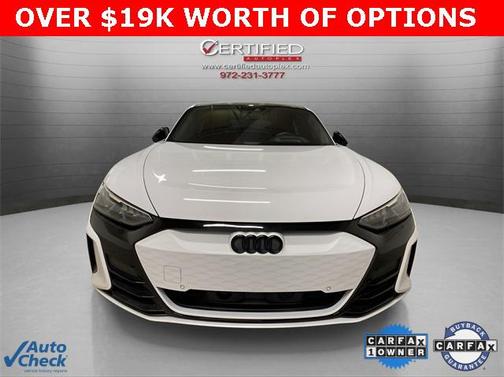 2024 Audi e-tron GT Prestige quattro