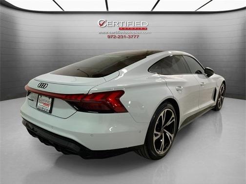 2024 Audi e-tron GT Prestige quattro