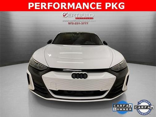 2024 Audi e-tron GT Prestige quattro