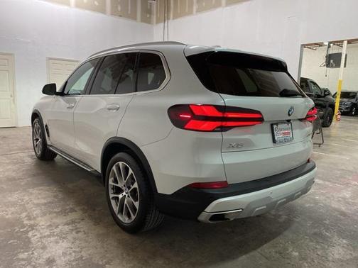 2024 BMW X5 sDrive40i