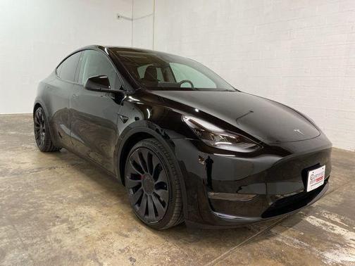 2023 Tesla Model Y Performance Dual Motor All-Wheel Drive