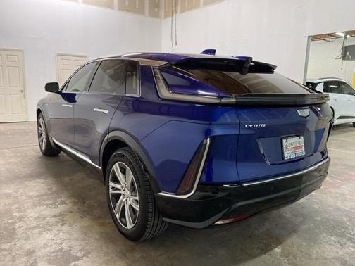 2024 Cadillac LYRIQ Tech