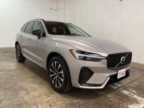 2025 Volvo XC60 B5 Core