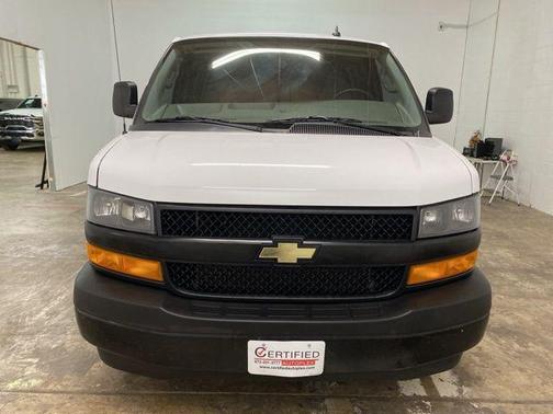 2022 Chevrolet Express 2500 RWD 2500 Regular Wheelbase WT