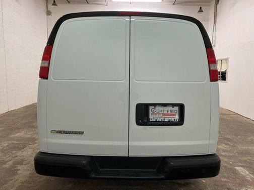 2022 Chevrolet Express 2500 RWD 2500 Regular Wheelbase WT