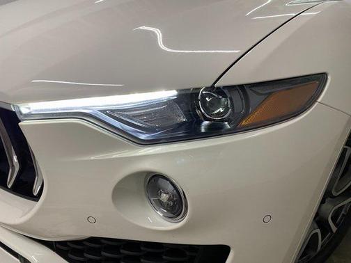 2021 Maserati Levante Base