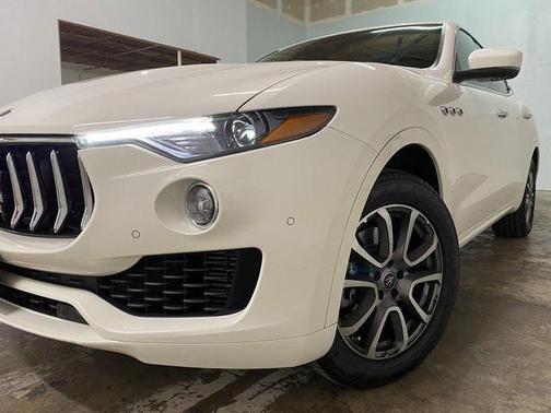 2021 Maserati Levante Base